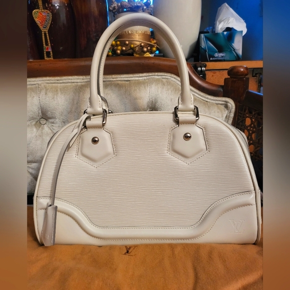 Louis Vuitton Handbags - Authentic Louis Vuitton Bowling Montaigne Ivory Epi Handbag Unused
